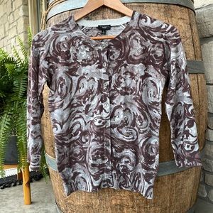 Talbots 3/4 length sleeve lightweight sweater. Shades of gray and brown.  P